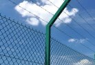 Coonawarra NTbarbed-wire-fencing-8.jpg; ?>
